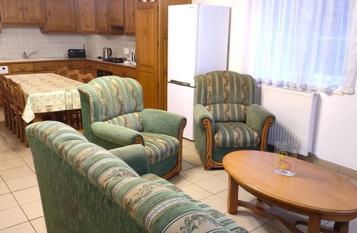 Douzy House | BY THE RIVER