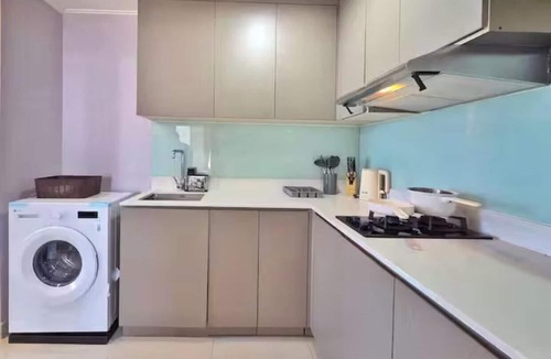 Pantai Indah Kapuk Apartment | By The Sky By SanLiving - 3BR - PIK