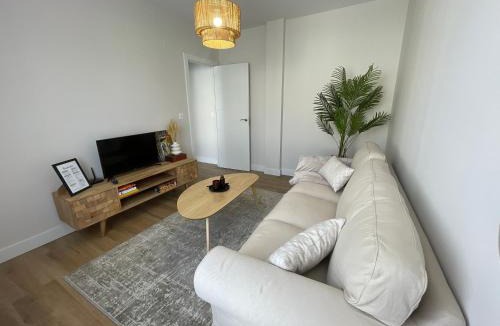Gernika-Lumo Apartment | ByAndreea Apartaments EtxeBat