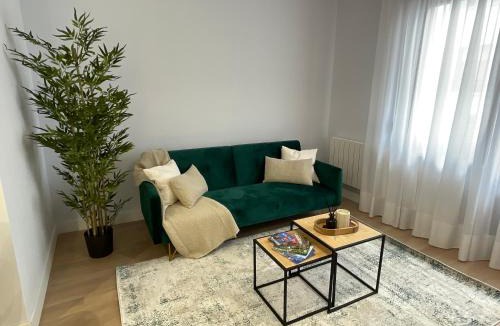 Gernika-Lumo Apartment | ByAndreea Apartaments EtxeBi