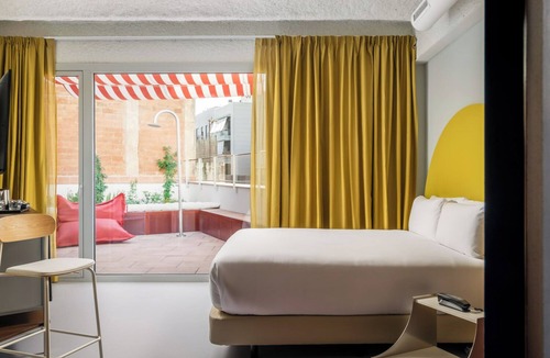El Guinardo Hotel | BYPILLOW Flamant