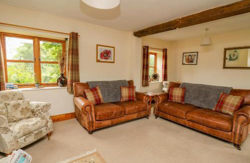 Llandrindod Wells House | Byrdir Cottage