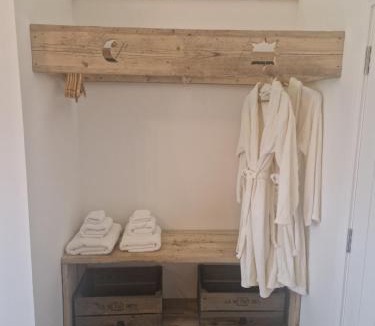 Callander Ski Chalet | Byre 1 InThePark