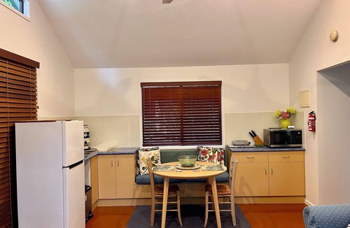 Suffolk Park Cabin | Byron Beach Cabin - Couples Retreat