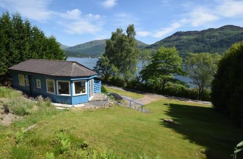 Lochgoilhead House | Byron Cottage overlooking Loch Goil