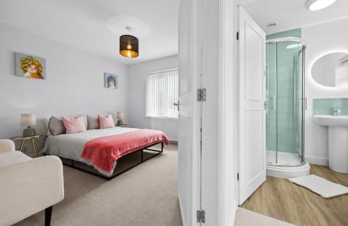 Winshill House | Byron House