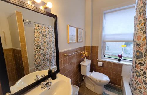 ByWard Market Apartment | Byward Market Downtown Guesthouse