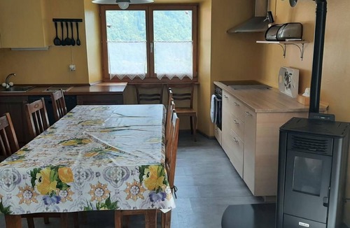 Negrentino House | 'Cà da Rör' mit Bergblick by Interhome