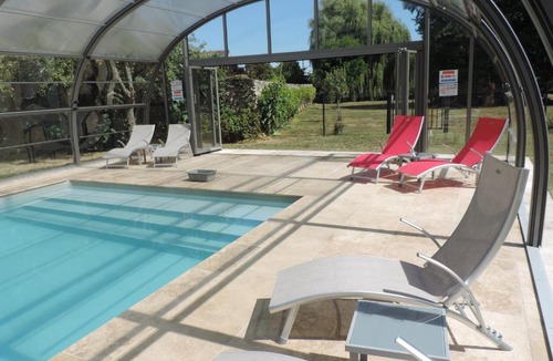 Saint-Branchs Bed & Breakfast | Cèdre et Charme