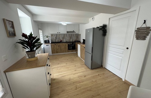 Saint-Symphorien-d'Ancelles Apartment | Cécile & Michaël: Cosy getaway