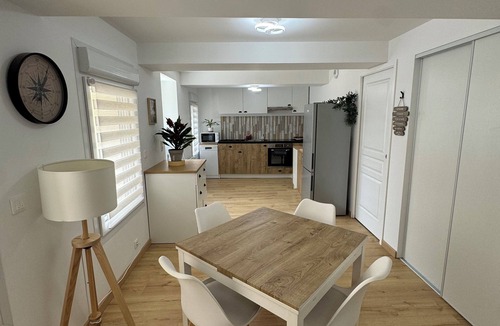 Saint-Symphorien-d'Ancelles Apartment | Cécile & Michaël: Cosy getaway