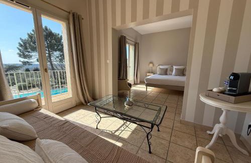 Saint-Quentin-la-Poterie Hotel | CÉRÈS - Boutique-Hôtel & Spa