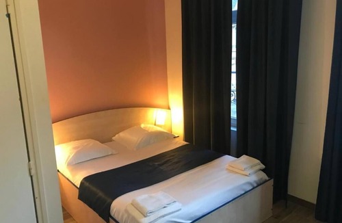 Charleville-Mezieres Hotel | César Hôtel