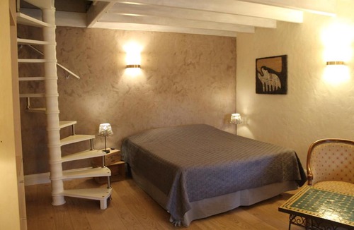 Charleville-Mezieres Bed & Breakfast | Côté Chambres
