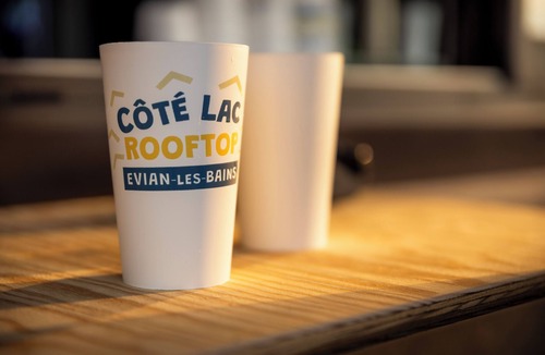 Neuvecelle Hotel | Côté Lac Hostel