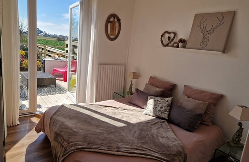 Kerlouet Bed & Breakfast | Côte des Légendes" room