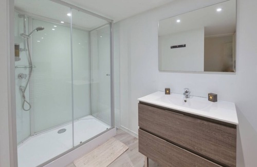Centre Ville Apartment | Cœur de Pau - Parking included - La Perle