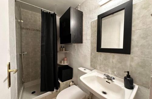 Murviel-les-Beziers Apartment | Cœur de Pierre - Studio Romantique