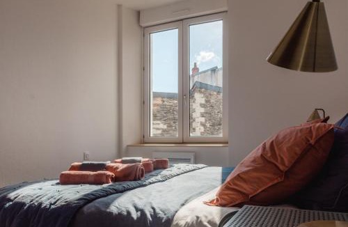 Downtown Angers Apartment | Cœur de ville, tout équipé, local vélos
