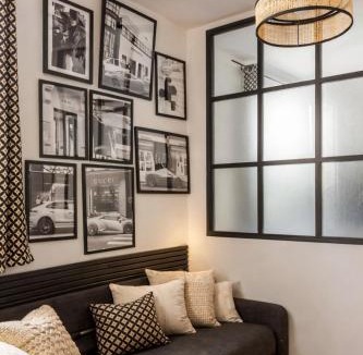 Epinettes Apartment | C Cozy Batignolles Apt, Metro Right at Your Doorstep