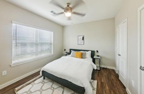 Willowbrook Apartment | C Creek 4316 I New Construction 2Bd Apt I Gated