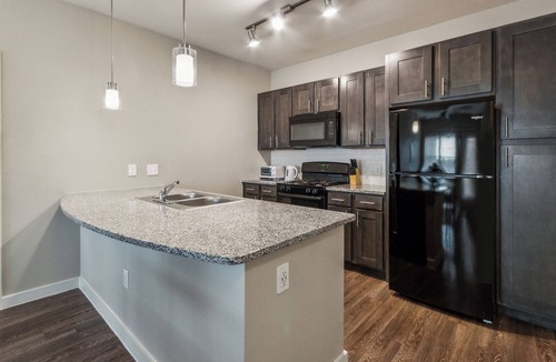 Willowbrook Apartment | C Creek 7309 I New Construction 1Bd Apt I Gated