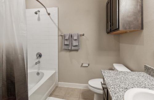 Willowbrook Apartment | C Creek 7309 I New Construction 1Bd Apt I Gated
