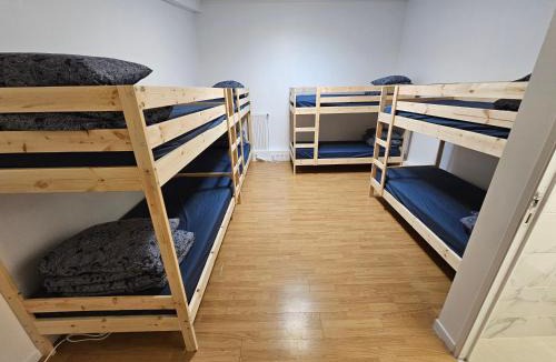 Bagnolet Hostel | C'est La Vie Korean Style Minbak PARIS
