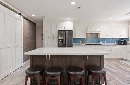 Saint Simons Heights House | C Gull's Hideaway Sleeps 8, new pool