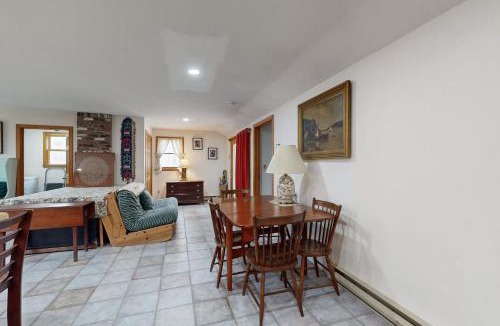 West Tisbury House | C-Haven