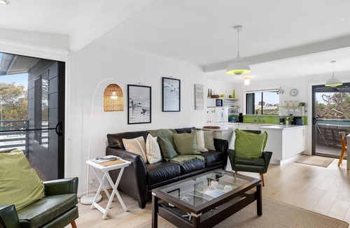 Smiths Beach House | C-WEED - located in beautiful Smiths Beach