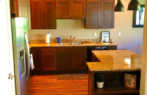 Quincy House | C03 Spacious 3BR Townhouse on the Golf Course