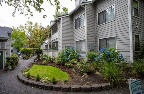 Overlake Apartment | C113 - 2 bed 2 bath ground floor