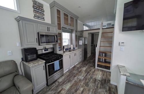Sherrills Ford Cabin | C15 Lake Front Tiny Home, 1 Bedroom/Loft