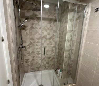 Cabanes Apartment | C5 Ciudad Jardin I, Deluxe ServHouse