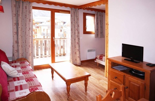 Les Orres Apartment | C804 Valerianes 1800