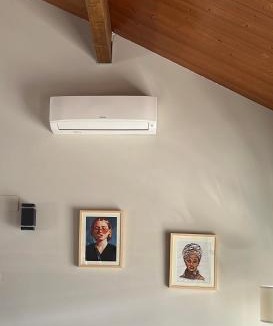 Oyon House | Cañada Las Abejas