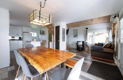 L'Ascension-de-Notre-Seigneur Ski Chalet | The Lac Rose oasis