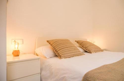Besalu Apartment | Ca l'Eudald 1, Descubre Besalú en familia