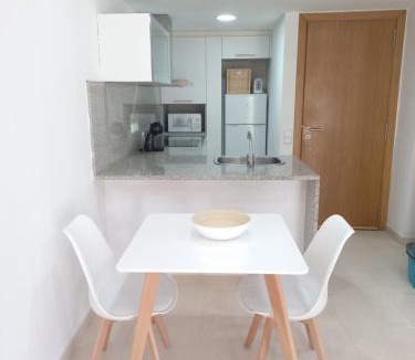 Besalu Apartment | Ca l'Eudald 2, Ideal para parejas con terraza