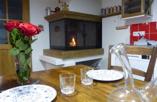 Ceret House | Ca la Catherine - CERET