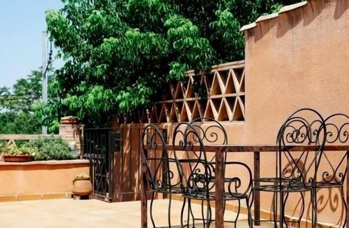 Orriols Cottage | Ca La Maria. Costa Brava beaches 20 minutes.