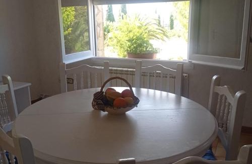 San Martin Sarroca Apartment | Ca La Montserrat - Wine Rural House