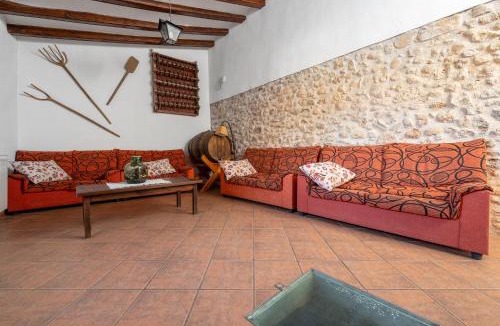 Torrelles de Foix House | Ca la Munda-Can Cruset Agroturisme