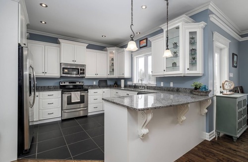 Logy Bay-Middle Cove-Outer Cove House | Franklin House - Large Executive 5 Bedroom Home