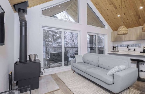Sainte-Beatrix House | NatureX | Spa | Rivière | Dogfriendly