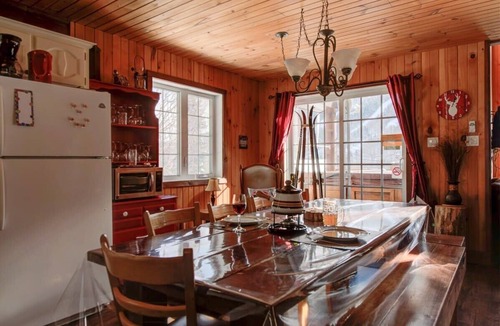 Notre-Dame-Auxiliatrice-de-Buckland Ski Chalet | Yéti-Rama | Spa privé au Massif du Sud