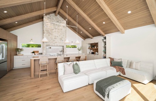 Petite-Riviere-Saint-Francois Cottage | Chalet Rouge Charlevoix