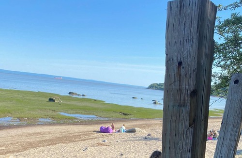 Petite-Riviere-Saint-Francois Cottage | Cottage in Charlevoix Québec. Ski, whales watching and more