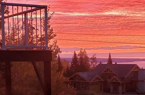 Petite-Riviere-Saint-Francois Cottage | Charmant Chalet entre Fleuve et Montagne!